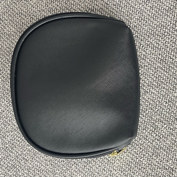 Disney Villains Black Cosmetic Bag - Picture 6 of 16